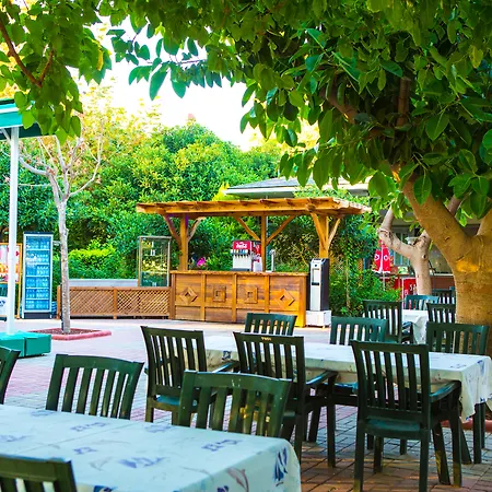 Hotel Gardenia Okurcalar